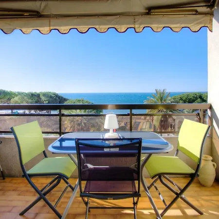 Avec Terrasse En Front De *