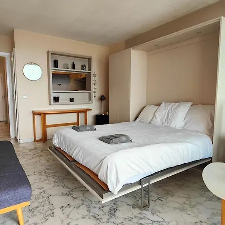 Appartement Avec Terrasse En Front De *